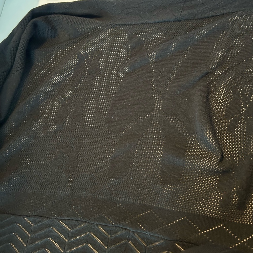 NWOT Esperanza Woman Black Cardigan With Butterfly Design - Picture 3 of 7